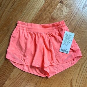 Lululemon hotty hot shorts, sunset, size 6, low rise, 4 inch in seam